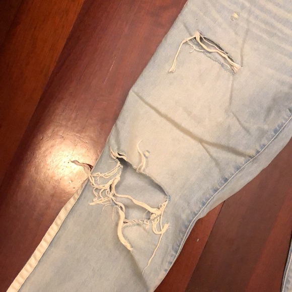 Abercrombie & Fitch Ames Low Rise Slim Boyfriend Jeans Size 27 / 4R - Picture 3 of 4